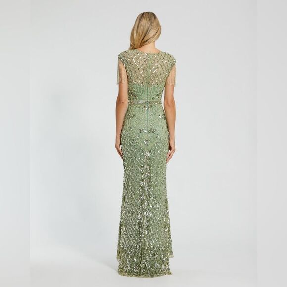 MAC DUGGAL 4908 Green High Neck Sleeveless Beaded Fringe Fitted Gown - Picture 4 of 12